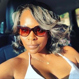 Meet your Posher, Ticia